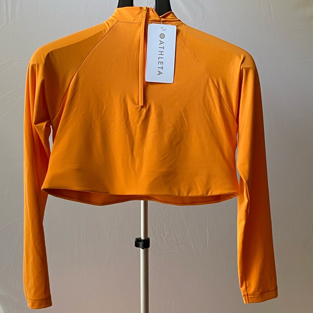 ATHLETA CROP RASHGUARD - Picture 2 of 3